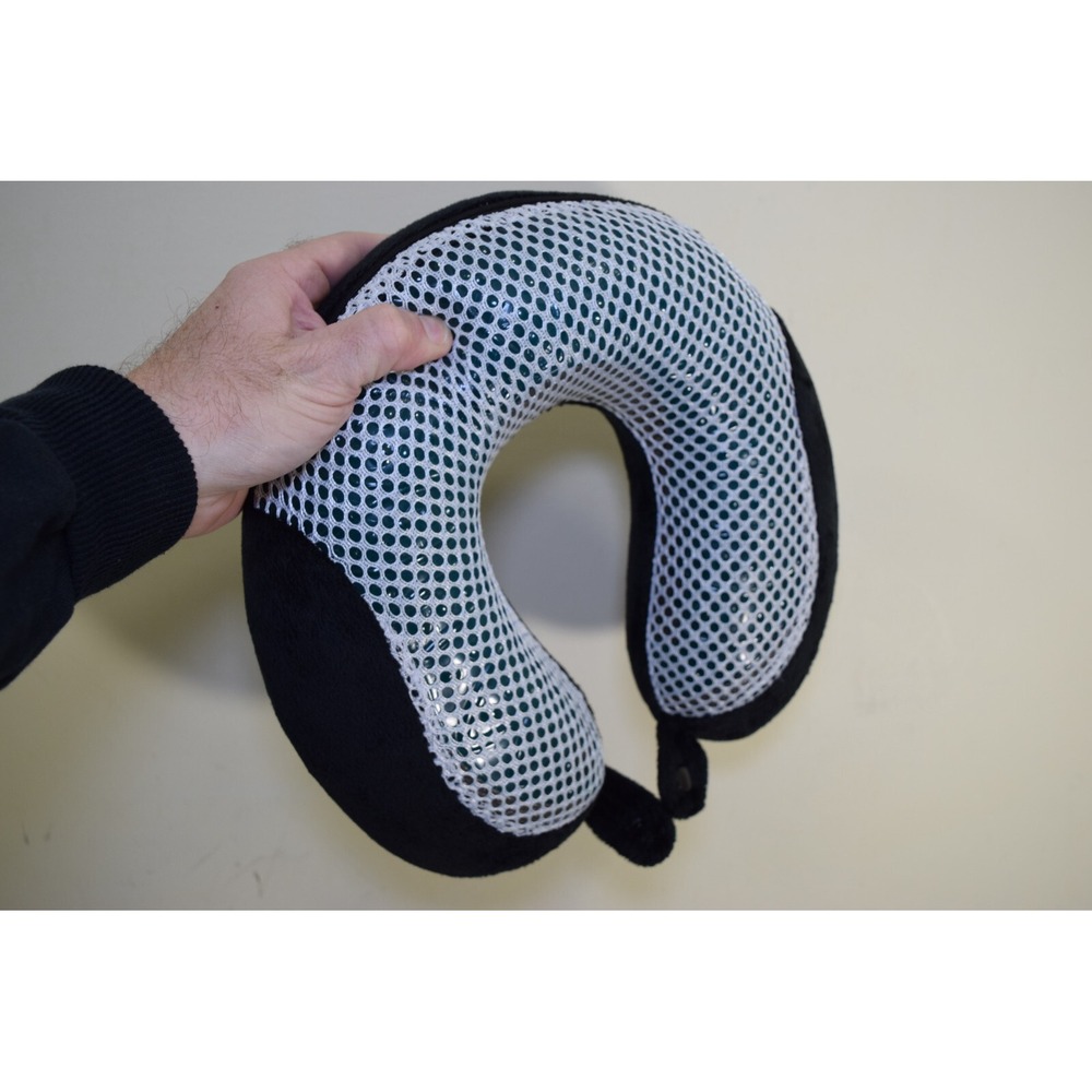 Cloudz Premium Memory Foam Cool Gel Travel Neck Pillow Black